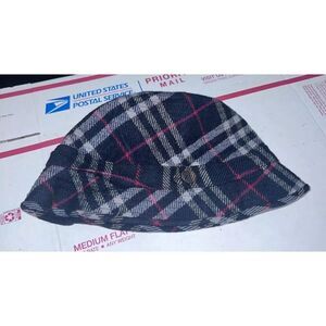 VINTAGE BURBERRY BURBERRYS BLUE RED PLAID NOVA CHECK WOOLWBUCKET HAT SIZE  7 1/8